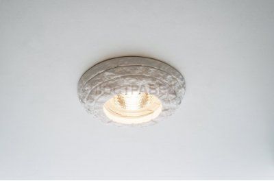 Точечный светильник Ambrella с узором D2940 W