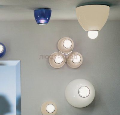 Настенный светильник бра Artemide 0380020A KALIAS