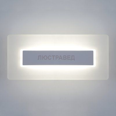 Настенный светильник бра Евросвет 40132/1 LED белый